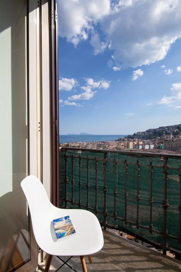 Napolicentro Mare - Sea View Rooms & Suites Exterior foto