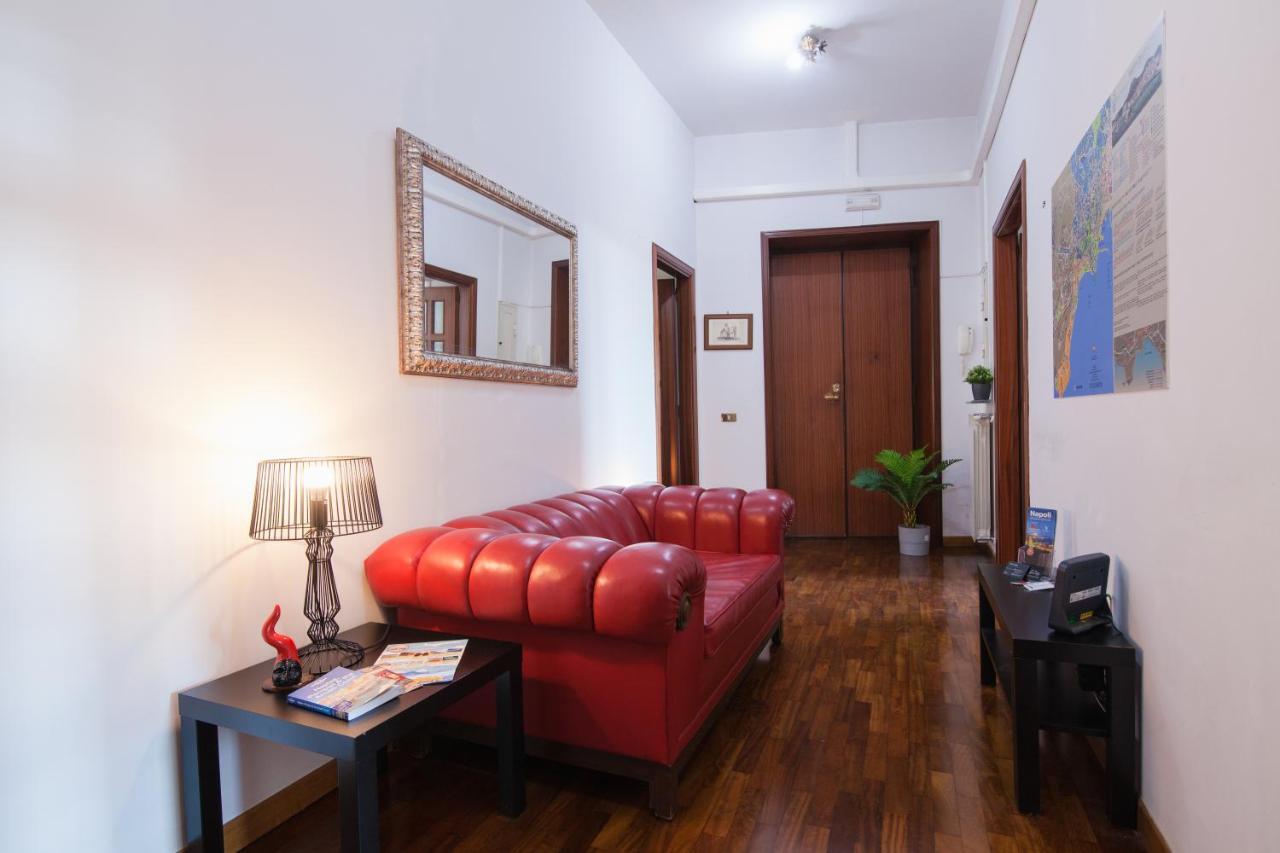 Napolicentro Mare - Sea View Rooms & Suites Exterior foto