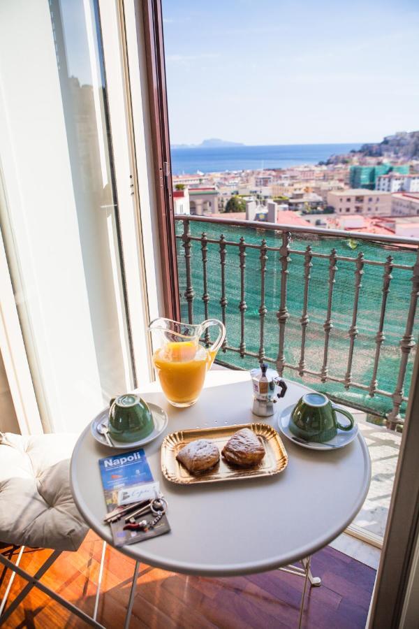Napolicentro Mare - Sea View Rooms & Suites Exterior foto